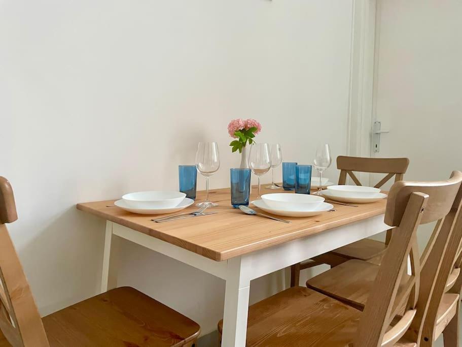 Apartament 15 Min To Center - Free Parking - Sunny & Quiet Wiedeń Zewnętrze zdjęcie